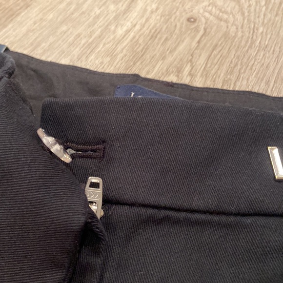 NWT J Crew Factory 4” Black Scalloped Shorts - Picture 2 of 4